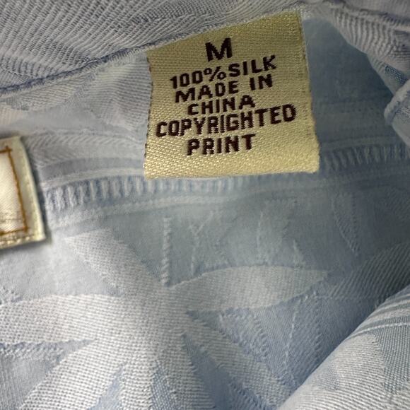 Tommy Bahama Hawaiian Shirt Men’s Medium Blue Floral Palm Tree Print Camp Collar - Picture 7 of 10